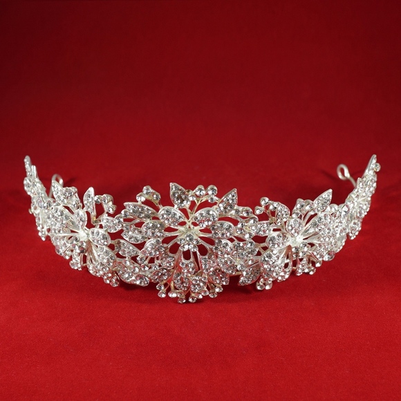 Rhinestone Crown Headpiece - Picture 1 of 1